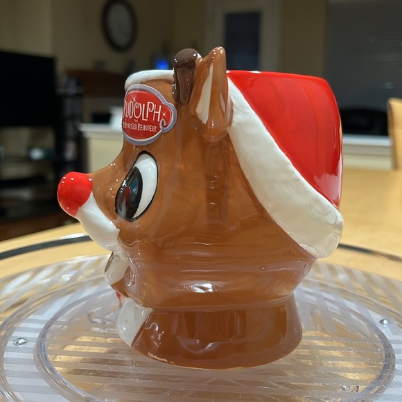 Rudolph the red nose reindeer ceramic mug - Picture 3 of 5